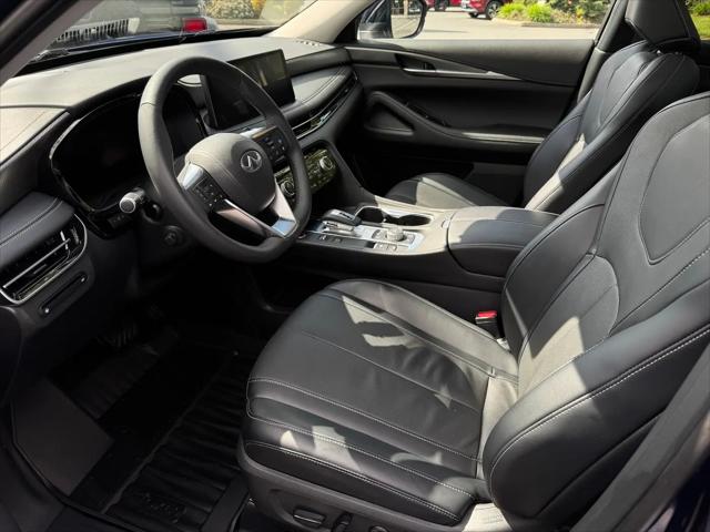 2023 INFINITI QX60 LUXE AWD