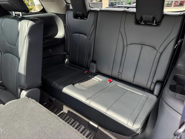 2023 INFINITI QX60 LUXE AWD