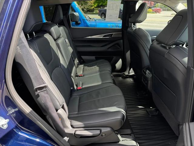 2023 INFINITI QX60 LUXE AWD