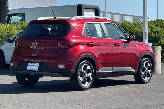 2025 Hyundai Venue SEL