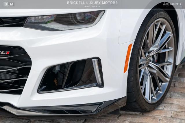 2022 Chevrolet Camaro RWD Convertible ZL1