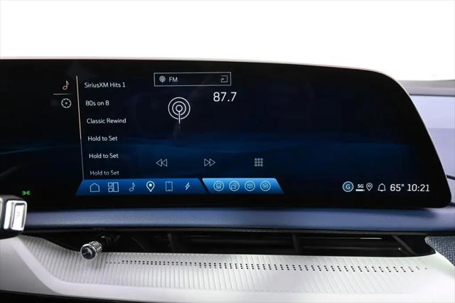 2026 Cadillac iQ Premium Luxury