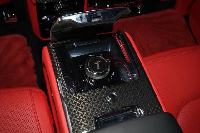 2025 Rolls-Royce Cullinan Black Badge