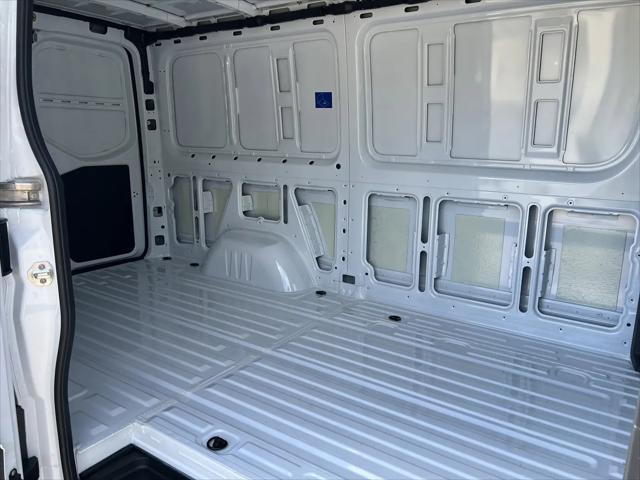 2026 Mercedes-Benz Sprinter 2500 Standard Roof 4-Cyl Diesel