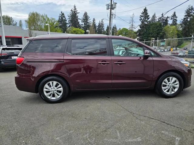 2017 Kia Sedona LX
