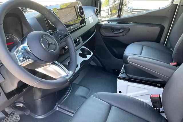 2026 Mercedes-Benz Sprinter 2500 Standard Roof 4-Cyl Diesel HO