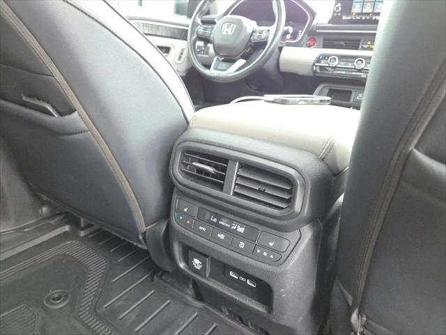 2023 Honda Pilot AWD Elite