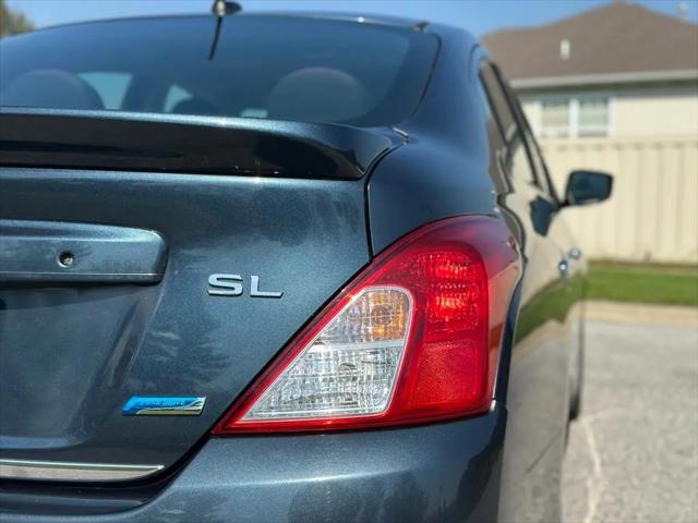 2015 Nissan Versa 1.6 SL