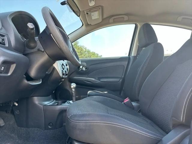 2015 Nissan Versa 1.6 SL