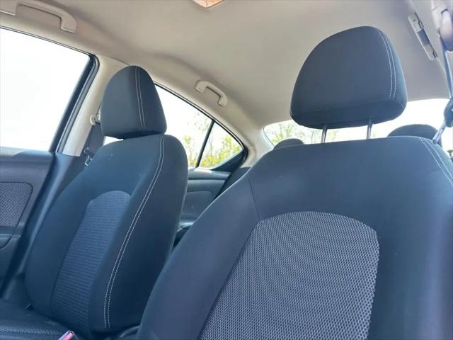 2015 Nissan Versa 1.6 SL