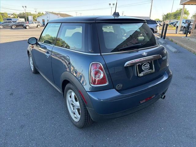 2011 MINI Cooper Cooper