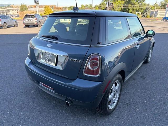 2011 MINI Cooper Cooper
