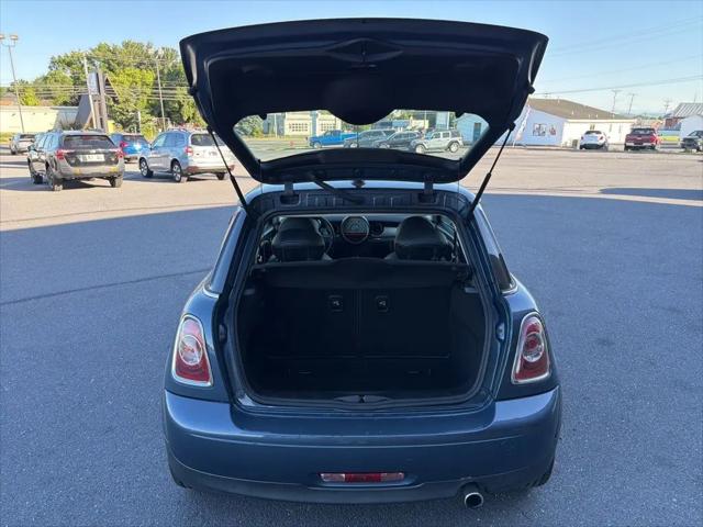 2011 MINI Cooper Cooper