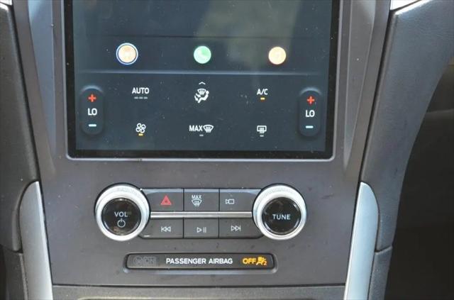 2021 Ford Edge SE