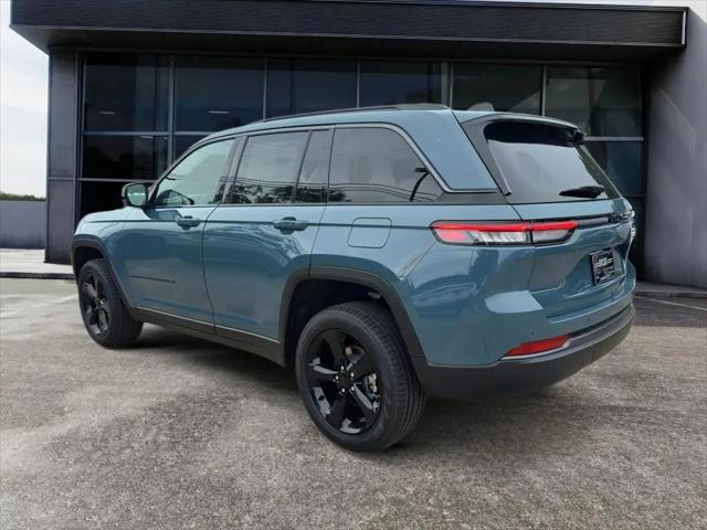 2026 Jeep Grand Cherokee Limited 4x2