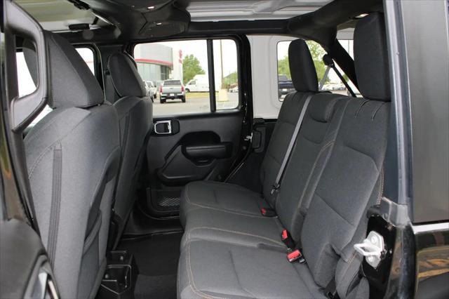 2025 Jeep Wrangler 4-Door Willys 4x4