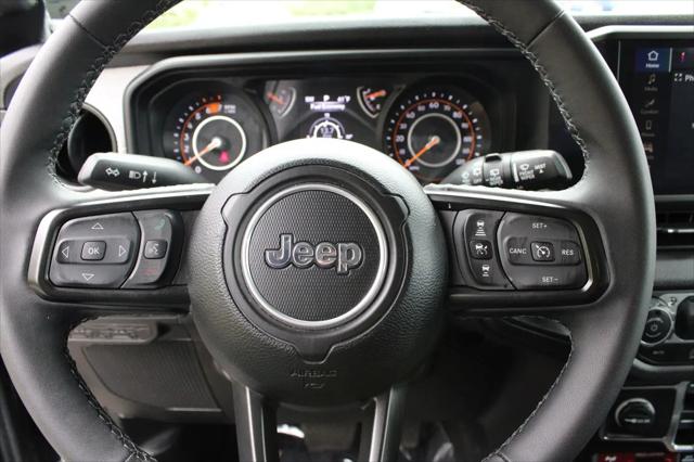 2025 Jeep Wrangler 4-Door Willys 4x4