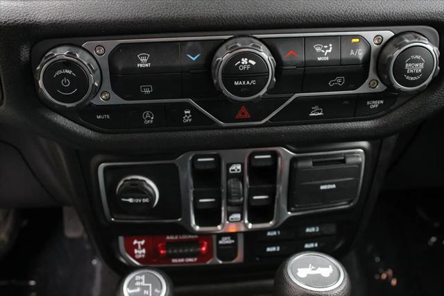 2025 Jeep Wrangler 4-Door Willys 4x4