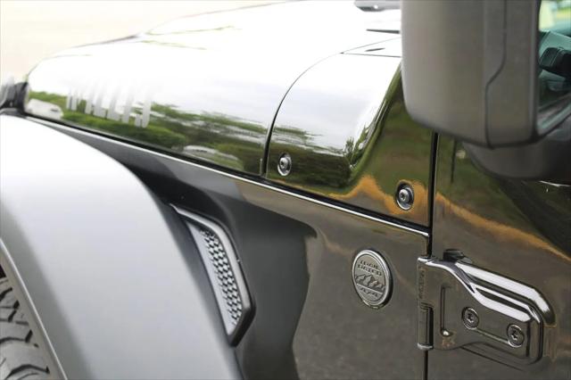 2025 Jeep Wrangler 4-Door Willys 4x4