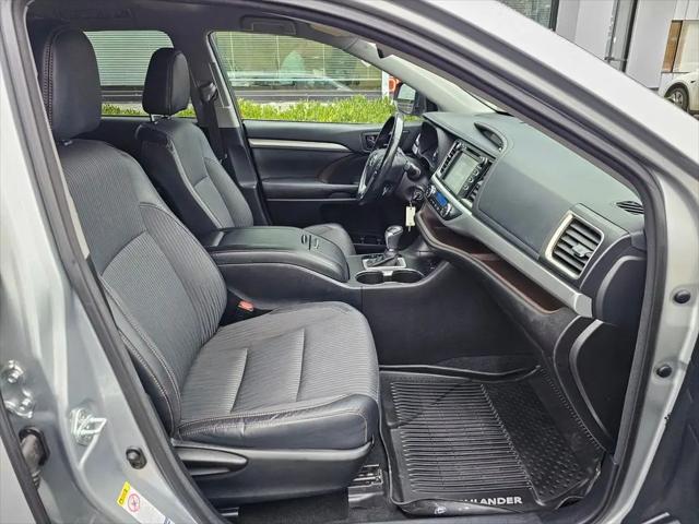2017 Toyota Highlander LE Plus