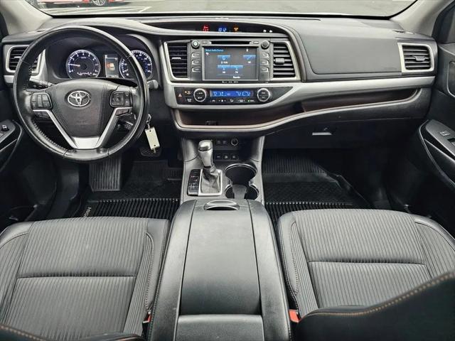 2017 Toyota Highlander LE Plus