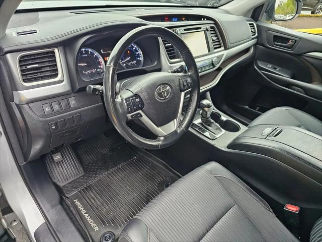 2017 Toyota Highlander LE Plus