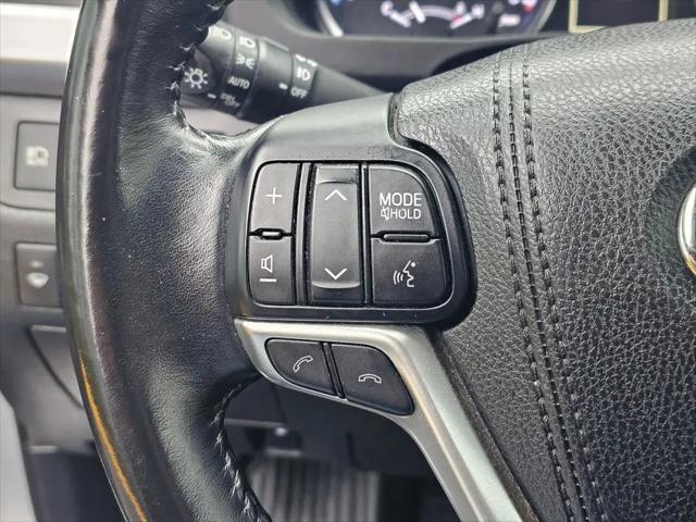 2017 Toyota Highlander LE Plus