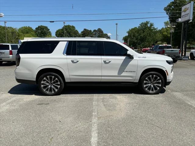 2025 Chevrolet Suburban 4WD High Country