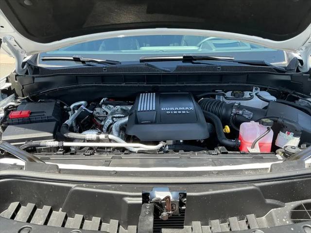 2025 Chevrolet Suburban 4WD High Country