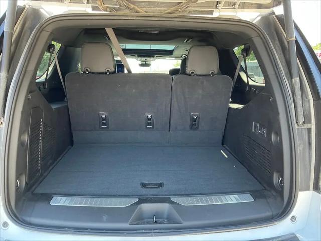 2025 Chevrolet Suburban 4WD High Country