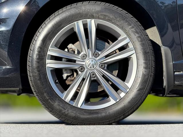 2019 Volkswagen Jetta 1.4T R-Line