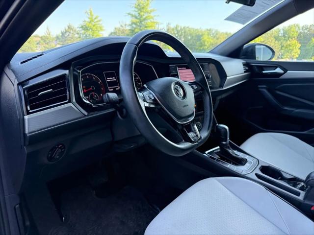 2019 Volkswagen Jetta 1.4T R-Line