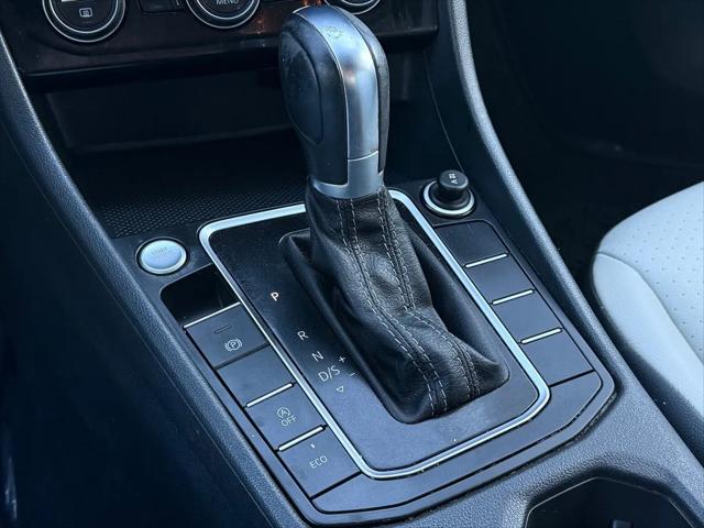 2019 Volkswagen Jetta 1.4T R-Line