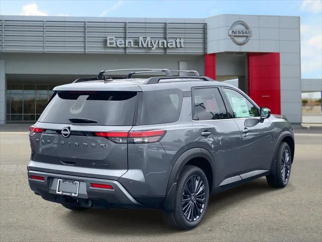 2026 Nissan Pathfinder SL
