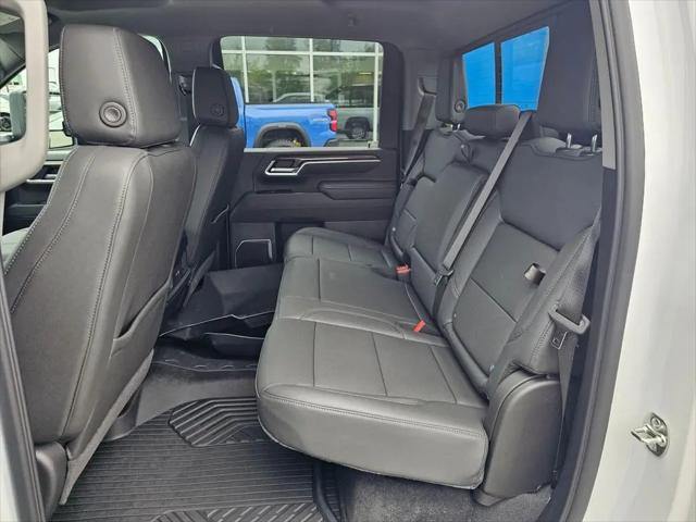 2026 Chevrolet Silverado 3500HD Crew Cab, Long Bed, LT Dual Rear Wheel, RWD
