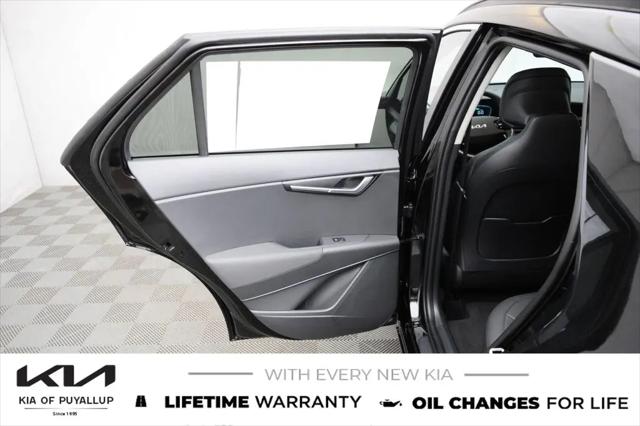 2026 Kia Niro EX