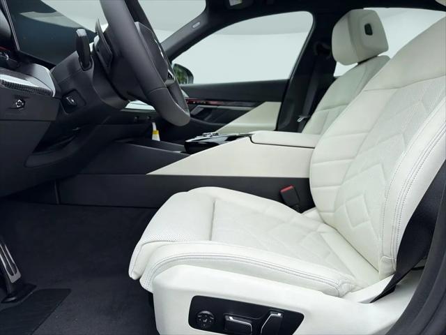 2027 BMW 5 Series 550e xDrive
