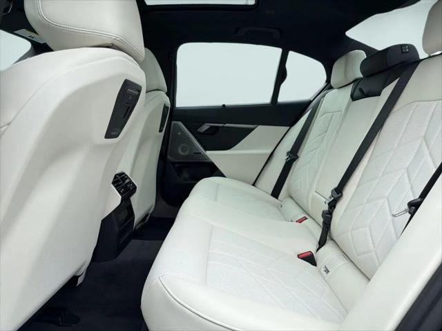 2027 BMW 5 Series 550e xDrive