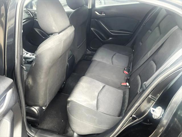 2015 Mazda Mazda3 i Touring