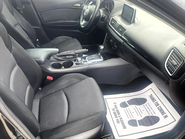 2015 Mazda Mazda3 i Touring