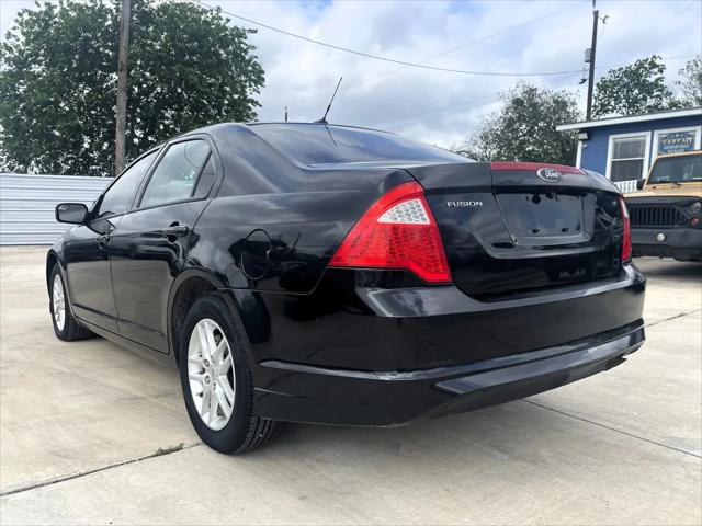 2011 Ford Fusion S