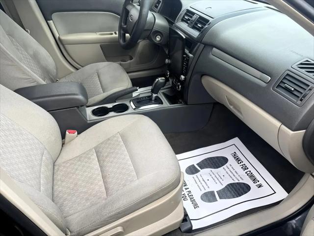 2011 Ford Fusion S