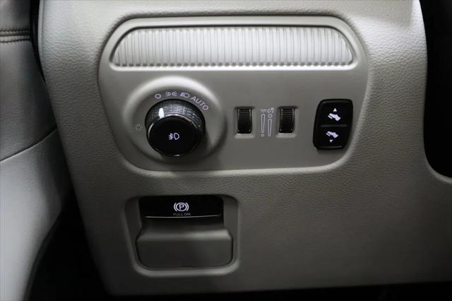 2023 Jeep Wagoneer Series I 4x2