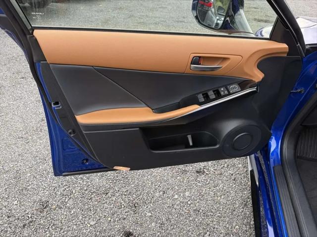 2025 Lexus IS 350 F SPORT Design