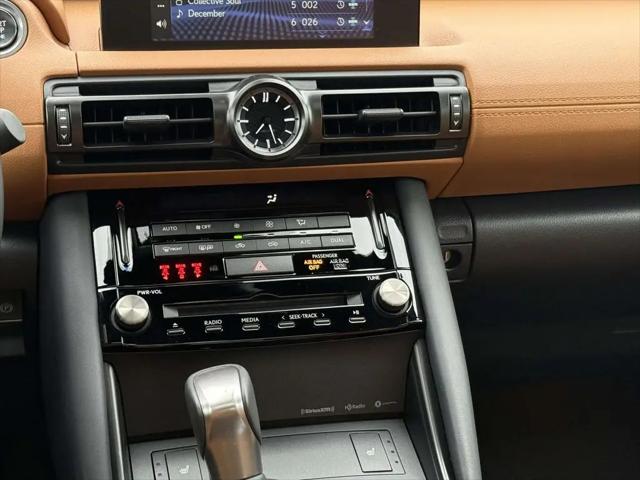 2025 Lexus IS 350 F SPORT Design