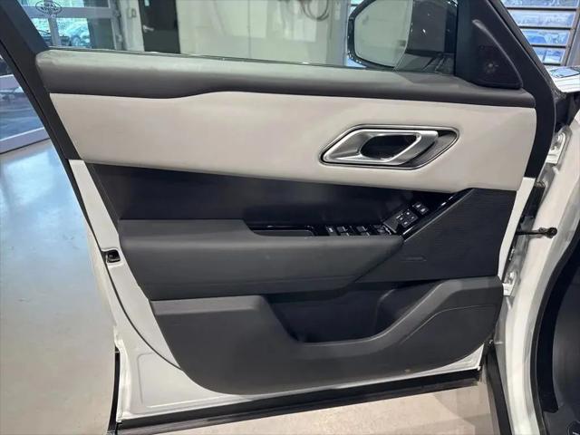 2026 Land Rover Range Rover Velar P250 Dynamic SE