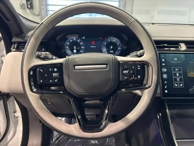 2026 Land Rover Range Rover Velar P250 Dynamic SE