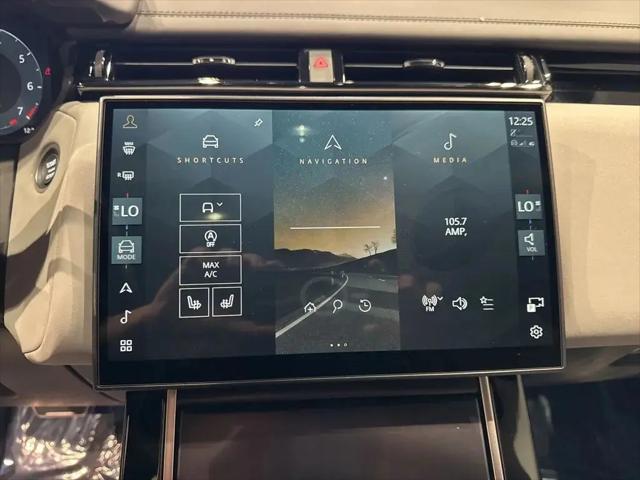 2026 Land Rover Range Rover Velar P250 Dynamic SE