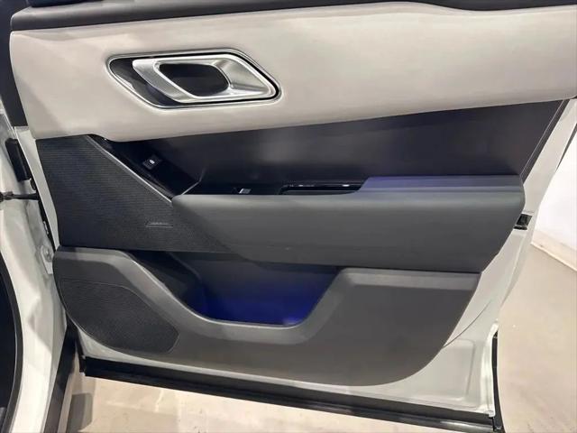 2026 Land Rover Range Rover Velar P250 Dynamic SE