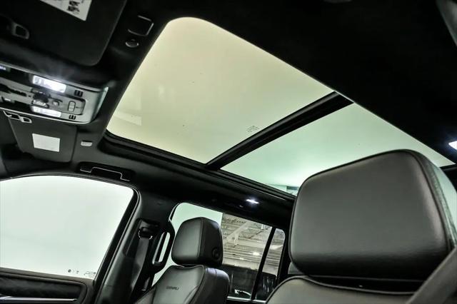 2023 GMC Yukon XL 4WD Denali